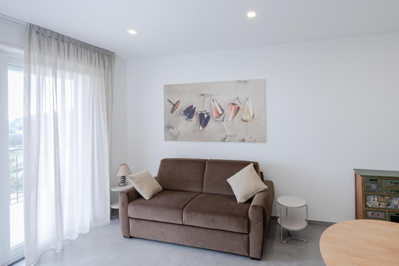 Villa La Matta Apartments And Luxury Suites Санремо Экстерьер фото